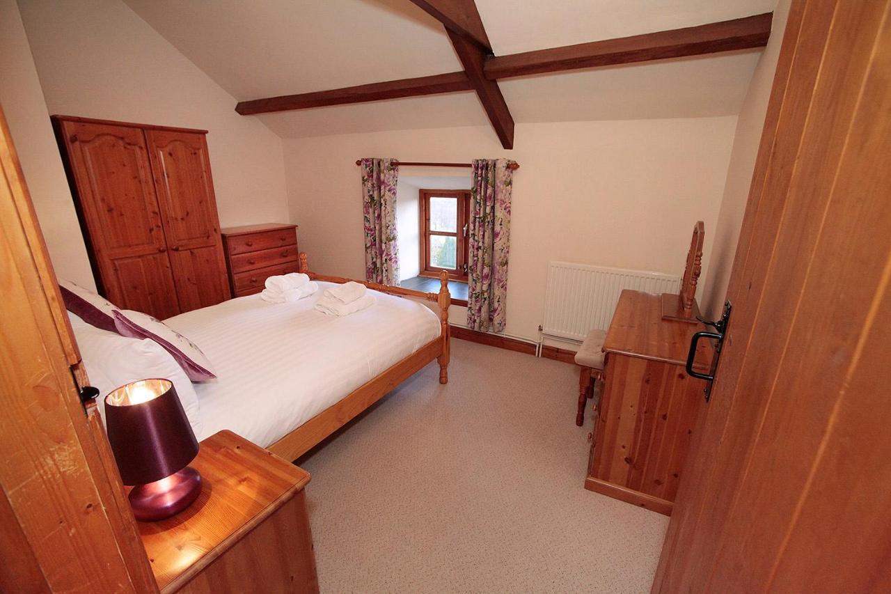 סוואנסי Cilhendre Holiday Cottages - The Dairy מראה חיצוני תמונה