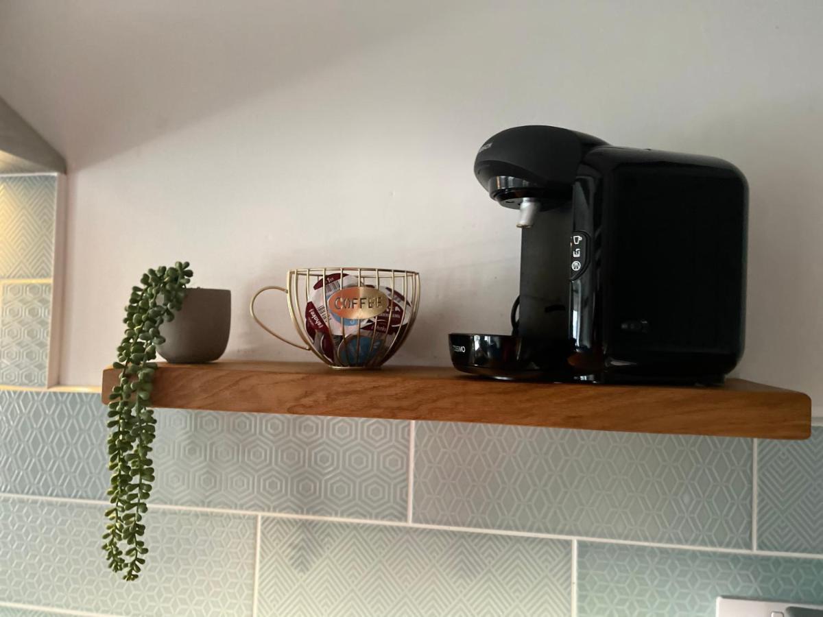 סוואנסי Cilhendre Holiday Cottages - The Dairy מראה חיצוני תמונה